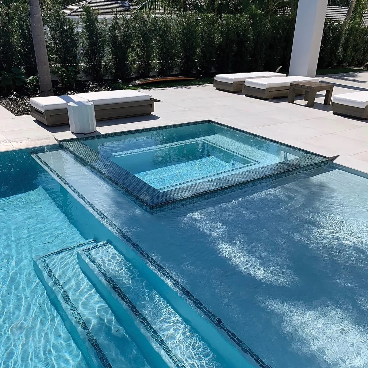 Luxury pool and spa finished with Diamond Brite quartz plaster